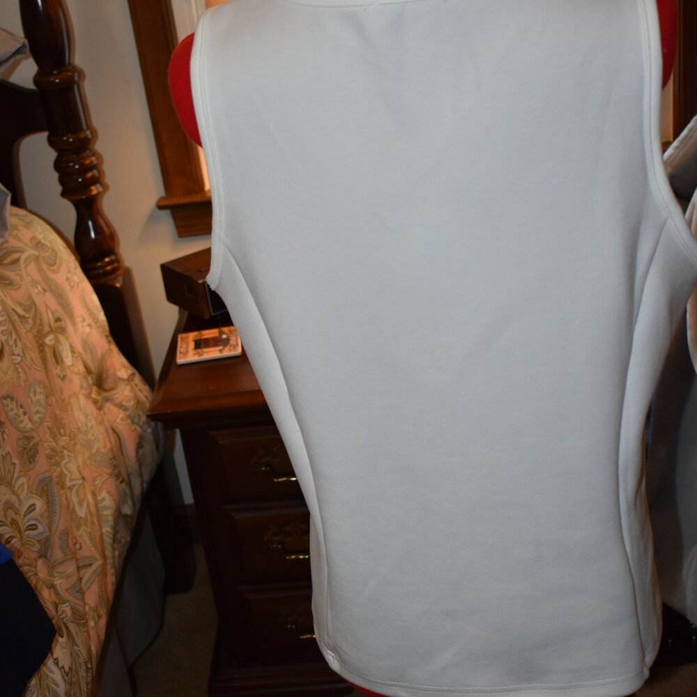 top - Picture 3 of 3